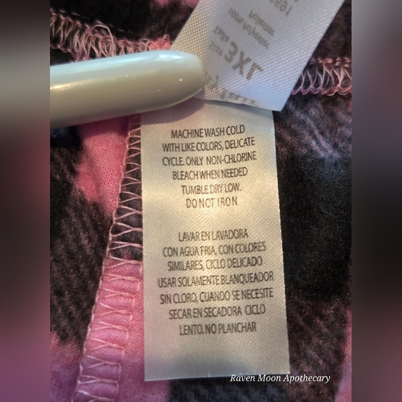 Pink and Black Checkered Pajama Pants - Picture 5 of 8